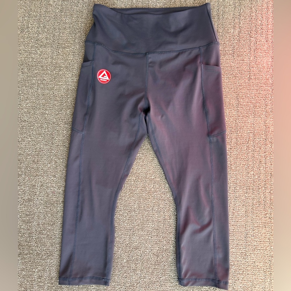 Gracie Barra - Barra Fit Jiu Jitsu Training 3/4 Length Compression Leggings
